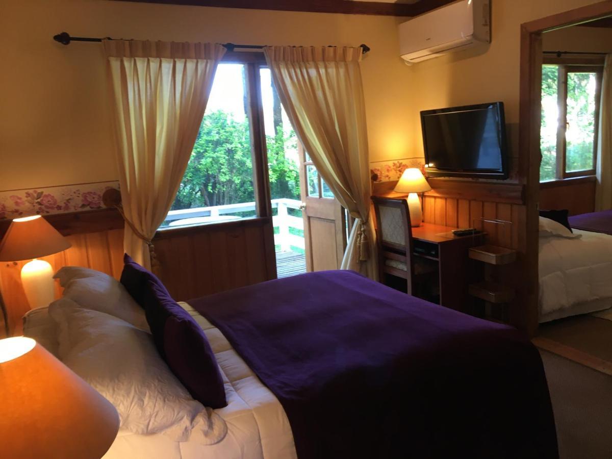 Merken Bed & Breakfast Villarrica Esterno foto